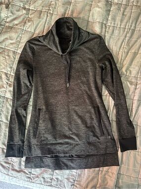 Charcoal Gray Women's Pullover Hoodie Sweater